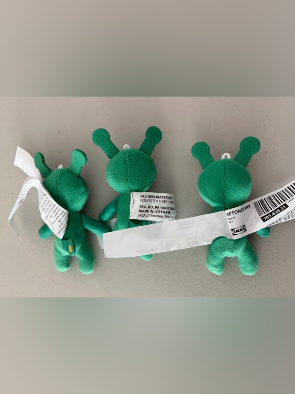 IKEA AFTONSPARV Mini Green Alien Plush (3) Set NWT 4โ - Picture 2 of 8